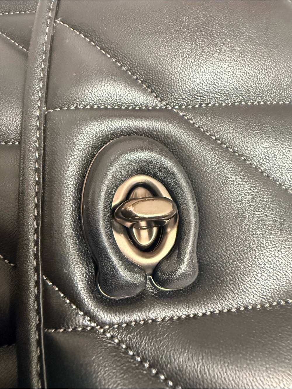 Coach Black Quilted Leather Crossbody with Signature Turnlock - Picture 3 of 14